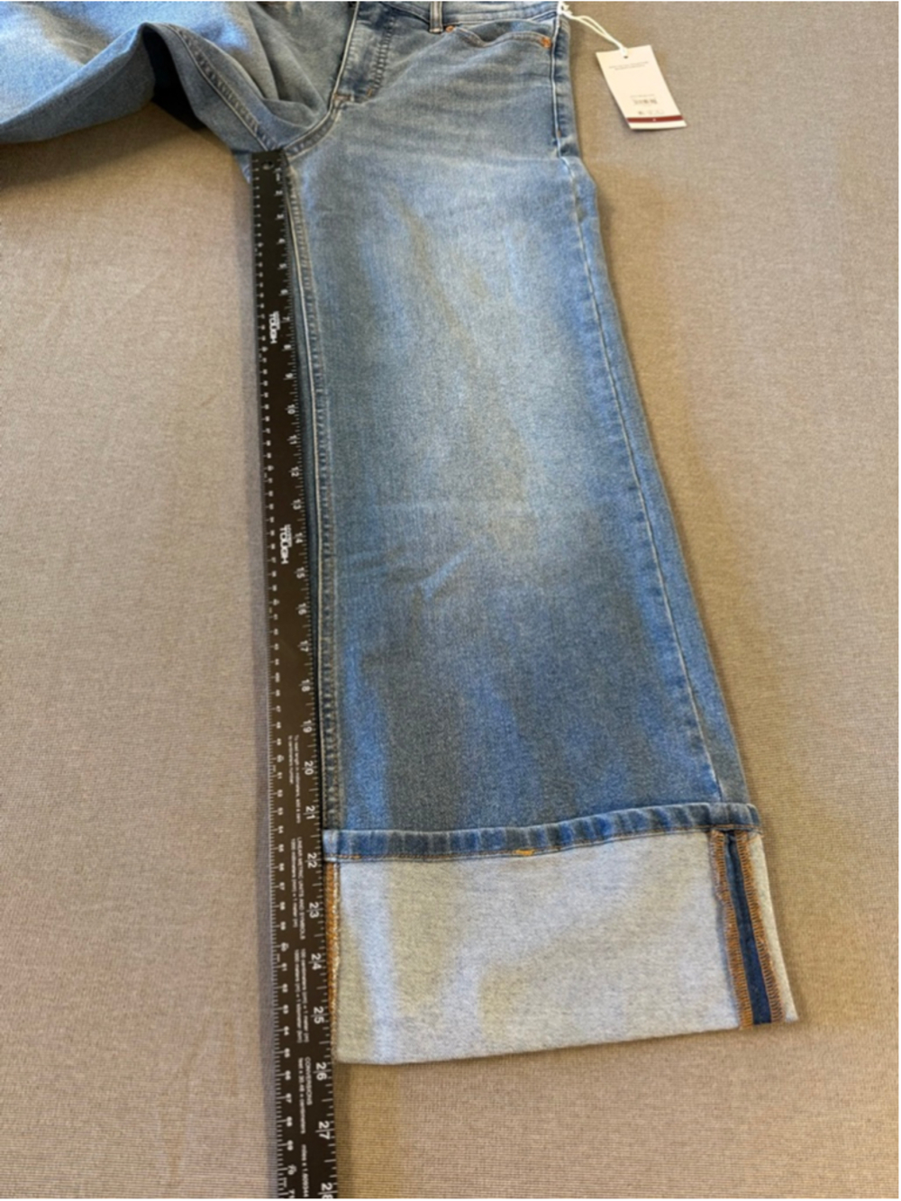 NWTs Sofia Jeans by Sofia Vergara "Margot" Wide Crop Super High-Rise SZ 4 - Picture 6 of 9